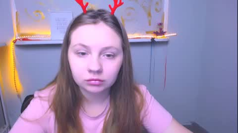 Snapshot of luizaheems_ chatting on 12-06-24, 08:15 Luiza online show from 12-06-24, 08:15