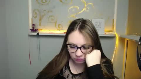 Snapshot of luizaheems_ chatting on 01-06-25, 10:35 Luiza online show from 01-06-25, 10:35