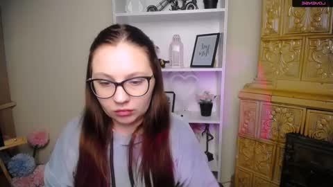 Luiza online show from 12-16-25, 05:45