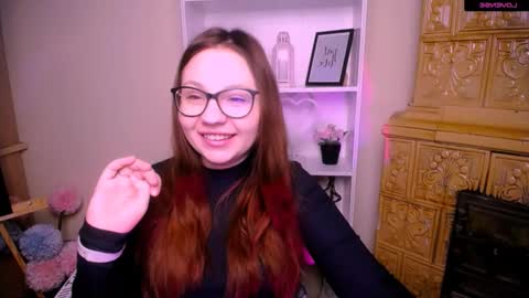 Luiza online show from 12-17-25, 05:46