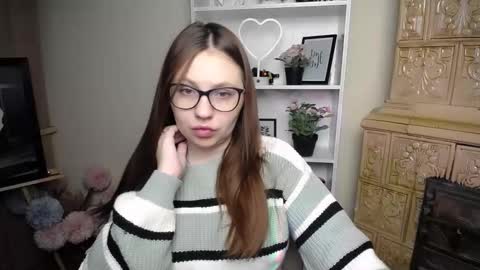 Luiza online show from 03-23-26, 07:12