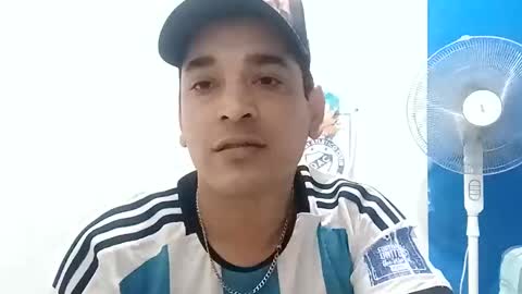 Lukapijagorda online show from 11-15-25, 10:26