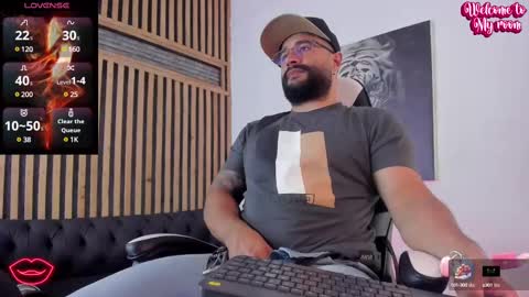 LUKE online show from 03-12-25, 12:26