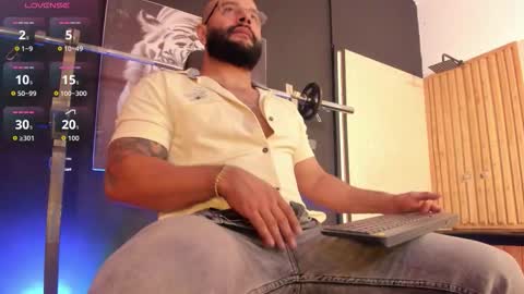 LUKE online show from 10-29-25, 11:34