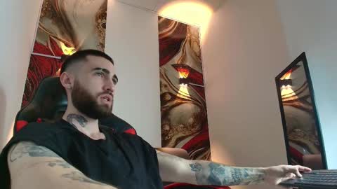 LUKE online show from 10-02-25, 01:07