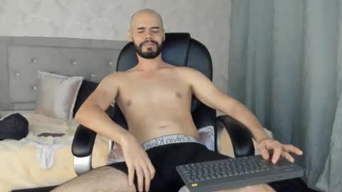 Snapshot of luke_diaz7 chatting on 02-12-25, 12:58 luke diaz7 online show from 02-12-25, 12:58