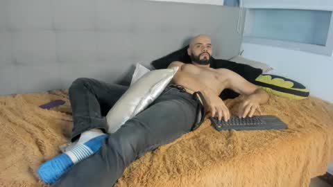 Snapshot of luke_diaz7 chatting on 02-14-25, 02:28 luke diaz7 online show from 02-14-25, 02:28