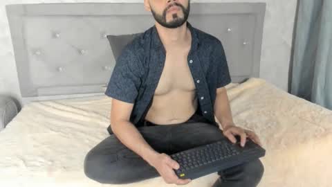 Snapshot of luke_diaz7 chatting on 02-14-25, 11:31 luke diaz7 online show from 02-14-25, 11:31