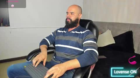 Snapshot of luke_diaz7 chatting on 10-10-25, 05:50 luke diaz7 online show from 10-10-25, 05:50