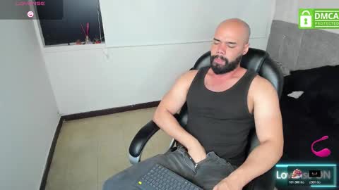 Snapshot of luke_diaz7 chatting on 10-23-25, 04:23 luke diaz7 online show from 10-23-25, 04:23