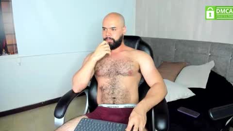 Snapshot of luke_diaz7 chatting on 11-03-25, 08:43 luke diaz7 online show from 11-03-25, 08:43