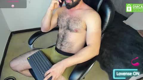 Snapshot of luke_diaz7 chatting on 11-11-25, 11:49 luke diaz7 online show from 11-11-25, 11:49