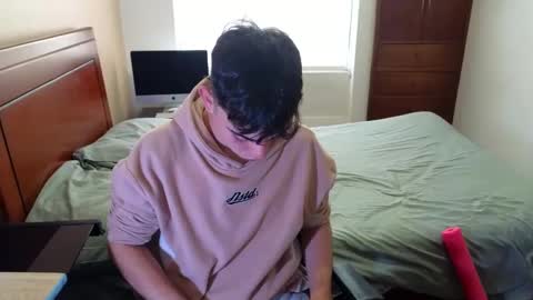 Snapshot of lukeboyce chatting on 09-09-25, 02:05 lukeboyce online show from 09-09-25, 02:05