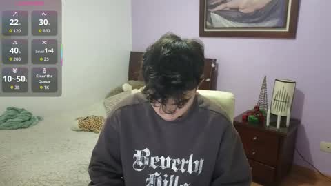 Snapshot of lukeboyce chatting on 11-26-25, 02:45 lukeboyce online show from 11-26-25, 02:45