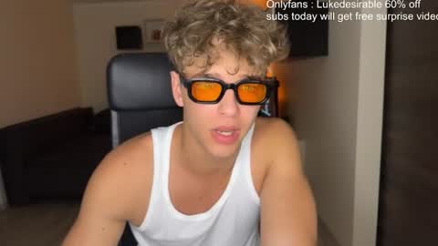 Snapshot of lukedesirable chatting on 06-30-26, 08:21 lukedesirable online show from 06-30-26, 08:21