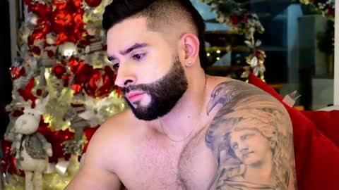 Snapshot of lukhass chatting on 12-05-24, 03:37 Lukhas f4f online show from 12-05-24, 03:37