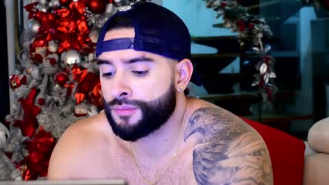 Snapshot of lukhass chatting on 01-14-25, 04:04 Lukhas f4f online show from 01-14-25, 04:04