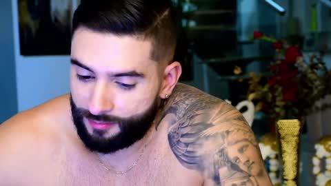 Snapshot of lukhass chatting on 02-14-25, 02:28 Lukhas f4f online show from 02-14-25, 02:28