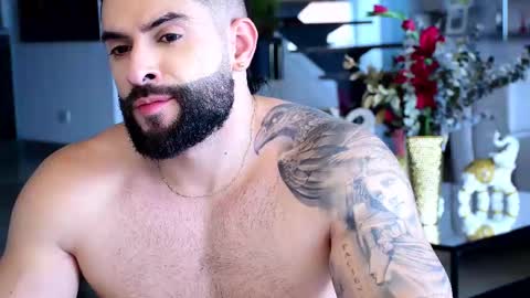 Snapshot of lukhass chatting on 02-14-25, 10:14 Lukhas f4f online show from 02-14-25, 10:14