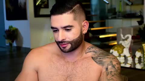 Snapshot of lukhass chatting on 03-10-25, 11:49 Lukhas f4f online show from 03-10-25, 11:49
