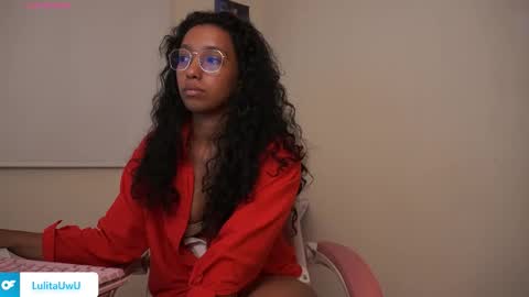 Snapshot of lulitauwu chatting on 12-14-25, 02:39 lulitauwu online show from 12-14-25, 02:39