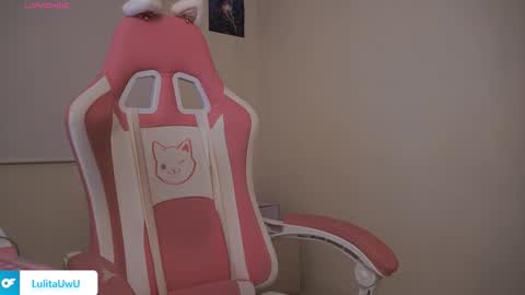 Snapshot of lulitauwu chatting on 01-12-26, 03:23 lulitauwu online show from 01-12-26, 03:23