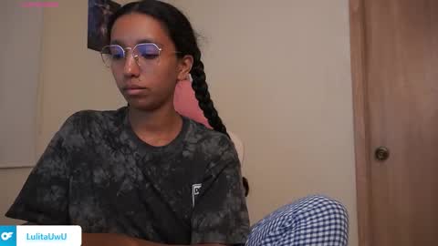 Snapshot of lulitauwu chatting on 02-18-26, 02:29 lulitauwu online show from 02-18-26, 02:29