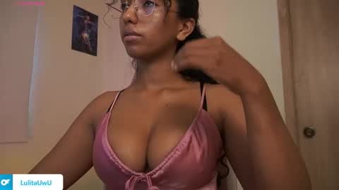 Snapshot of lulitauwu chatting on 02-21-26, 10:00 lulitauwu online show from 02-21-26, 10:00