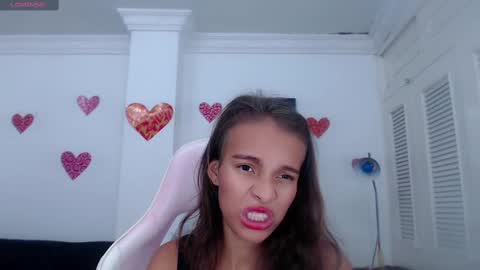 Lulu online show from 12-28-24, 04:51