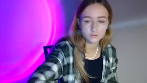 Lulu Baby18 online show from 10-12-25, 07:07