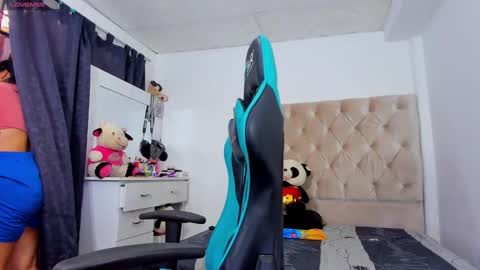  ferrer   online show from 10-16-25, 03:13