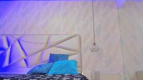 Snapshot of lulu_kawai chatting on 02-12-25, 07:24 lulu online show from 02-12-25, 07:24