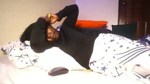 Snapshot of lulu_sparks1 chatting on 12-18-25, 12:38 lulu_sparks1 online show from 12-18-25, 12:38