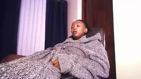 lulu_sparks1 online show from 04-09-26, 08:09