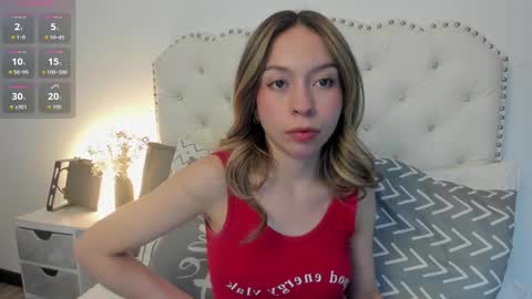 Snapshot of luluuberry chatting on 03-29-26, 07:25 luluuberry online show from 03-29-26, 07:25