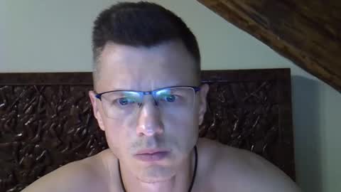 Snapshot of lumberjack_000 chatting on 09-27-25, 06:35 Jack online show from 09-27-25, 06:35