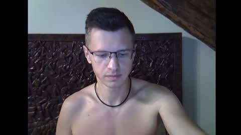 Snapshot of lumberjack_000 chatting on 10-03-25, 07:00 Jack online show from 10-03-25, 07:00