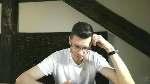Andrew independent model 2000-0000 CET daily online show from 05-21-26, 08:27