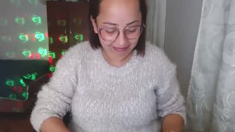 LUMI     online show from 12-22-24, 03:33