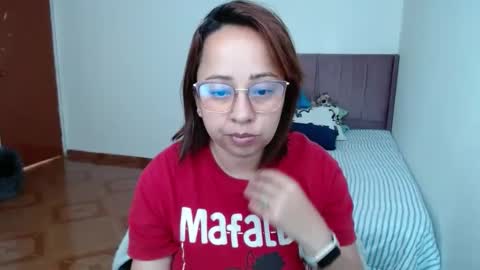 LUMI     online show from 02-15-25, 08:33