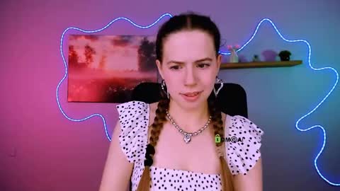 Sweet Lumi online show from 05-31-26, 07:26