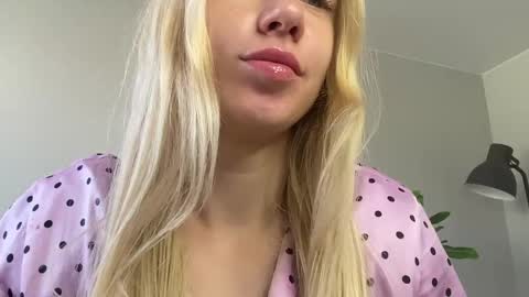 Catherine online show from 06-07-26, 12:53