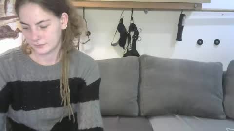 Snapshot of lumivex chatting on 12-17-25, 09:10 lumivex online show from 12-17-25, 09:10