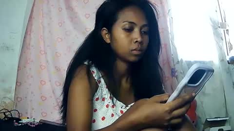 Snapshot of luna019 chatting on 02-25-25, 07:31 Luna online show from 02-25-25, 07:31