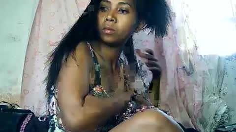 Snapshot of luna019 chatting on 02-27-25, 08:06 Luna online show from 02-27-25, 08:06