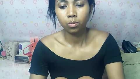 Snapshot of luna019 chatting on 11-03-25, 04:52 Luna online show from 11-03-25, 04:52