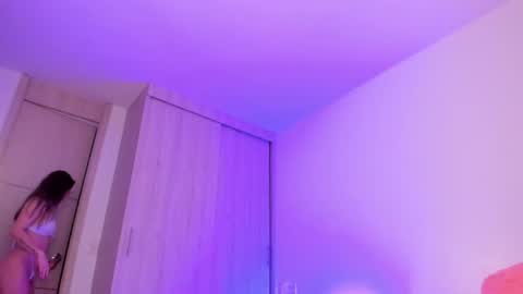 Snapshot of luna__bell_ chatting on 06-03-26, 02:14 Luna online show from 06-03-26, 02:14