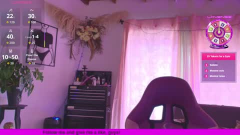 Luna online show from 05-02-26, 04:34
