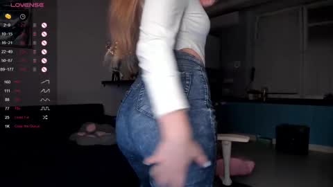 Snapshot of luna__l chatting on 03-01-25, 12:07 Alice online show from 03-01-25, 12:07