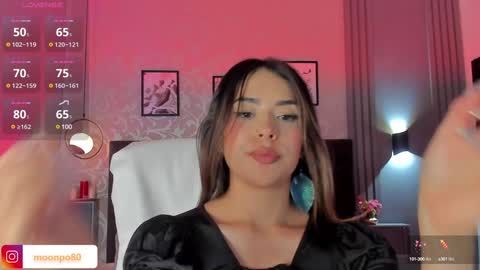 Snapshot of luna__ponce chatting on 01-18-25, 08:51 online show from 01-18-25, 08:51